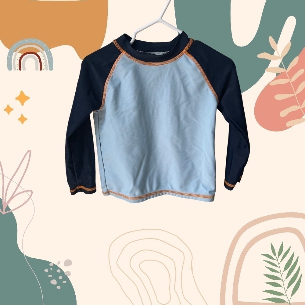 Gymboree 💛 18-24  month rashguard